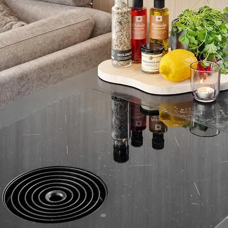 Arctic Aurora With Jacuzzi And Sauna Σπίτι διακοπών *