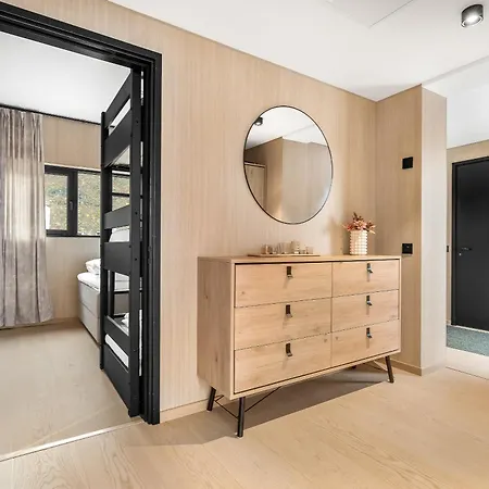 Arctic Aurora With Jacuzzi And Sauna Σπίτι διακοπών Lyngværet